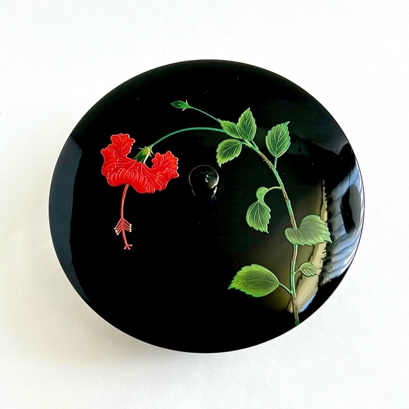 Vintage Bembo Okinawa Hibiscus Lacquerware Japanese Candy Box with Lid - Picture 1 of 9